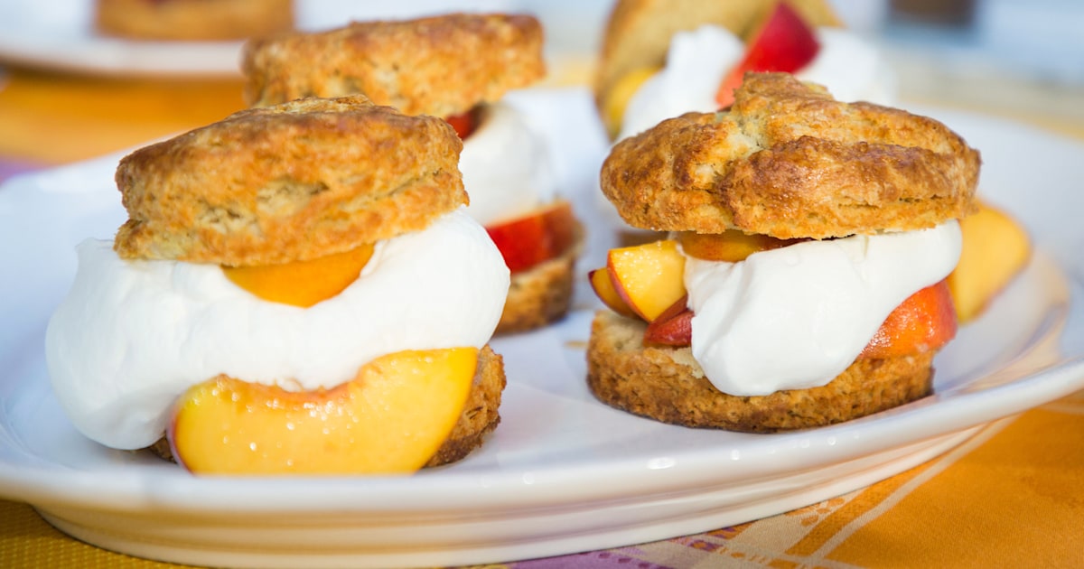 Brown Sugar Peach Shortcakes Recipe