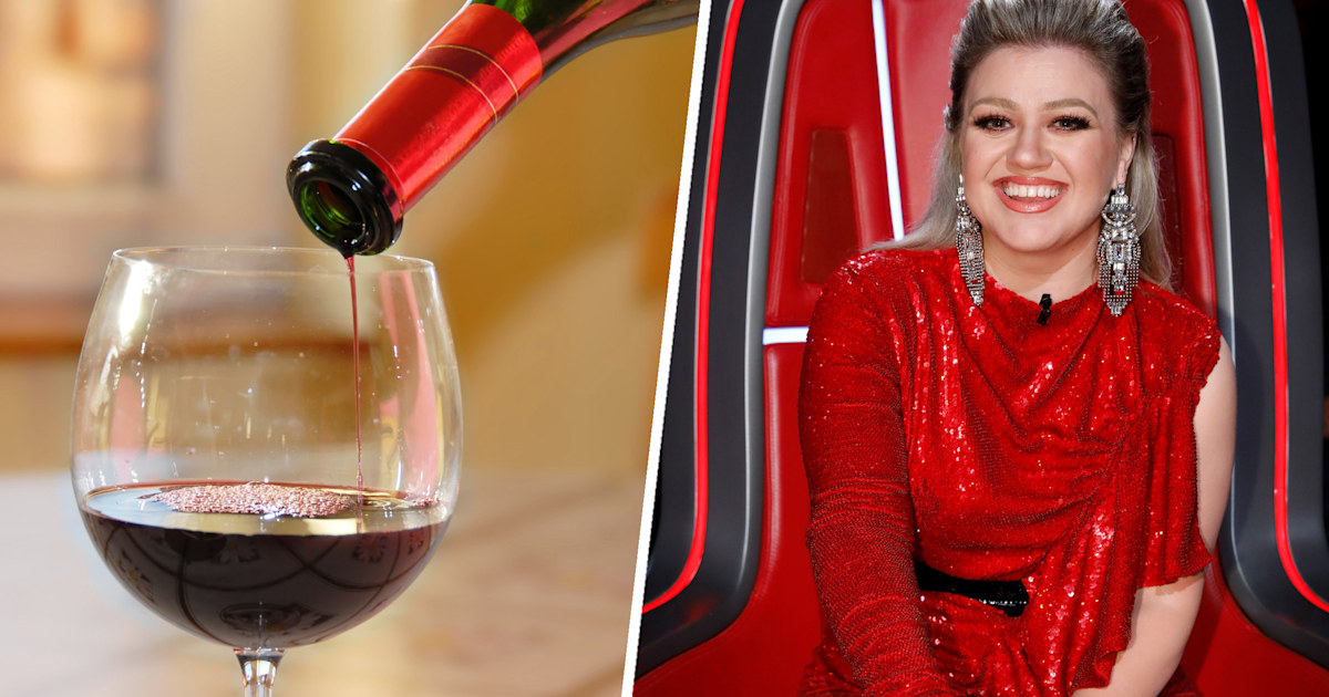Kelly Clarkson spark red wine debate on Twitter