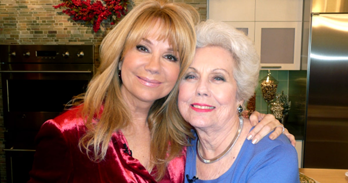 Kathie Lee Gifford honors mom Joan on 1year anniversary of her death