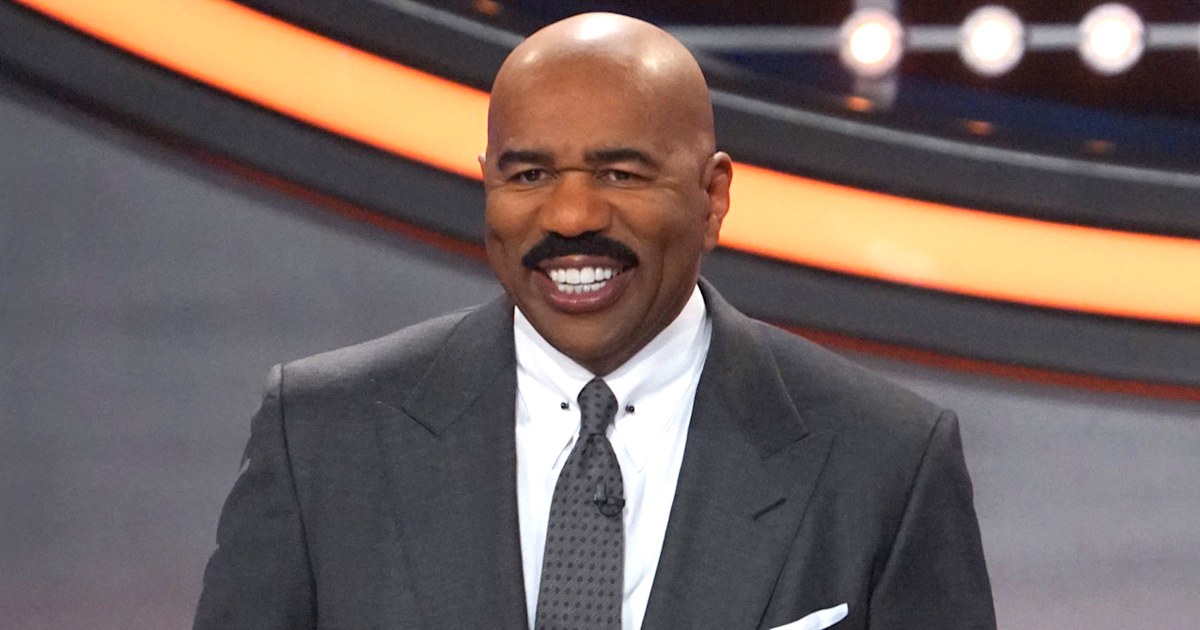 Steve Harvey reveals why he changed his signature look