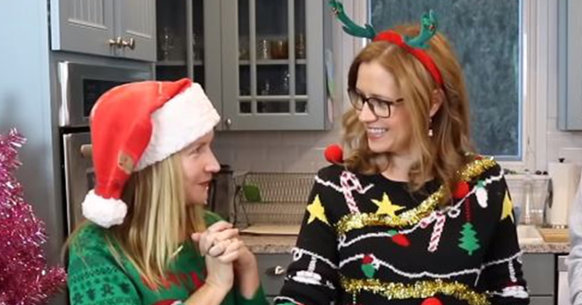 Jenna Fischer And Angela Kinsey Re Create Famous Scene From The Office