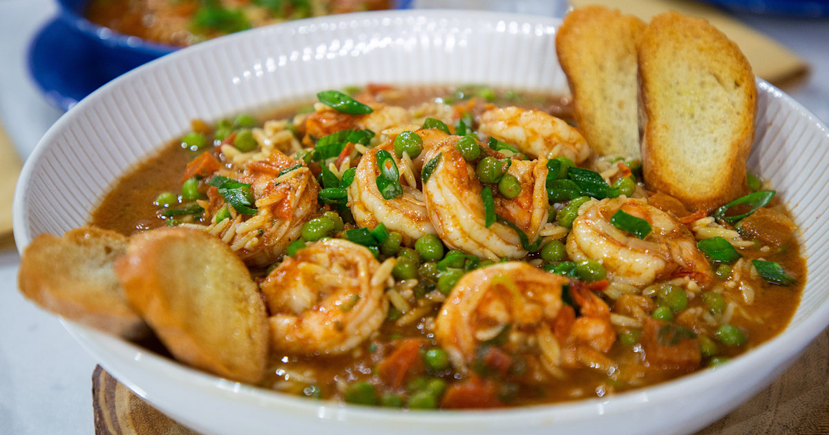 Easy Orzo Pasta with Shrimp and Peas Recipe