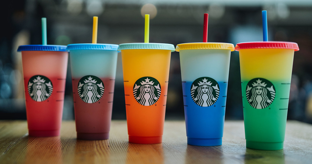 Starbucks' new color-changing cups are driving coffee fans wild