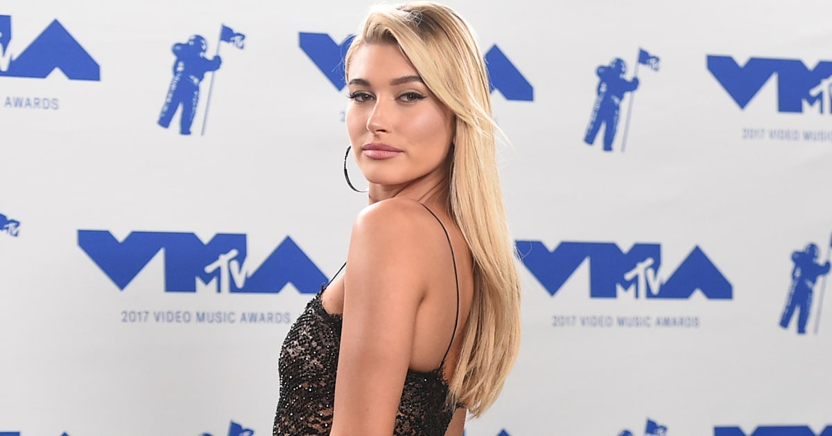 Hailey Bieber is barely recognizable with a short, black bob
