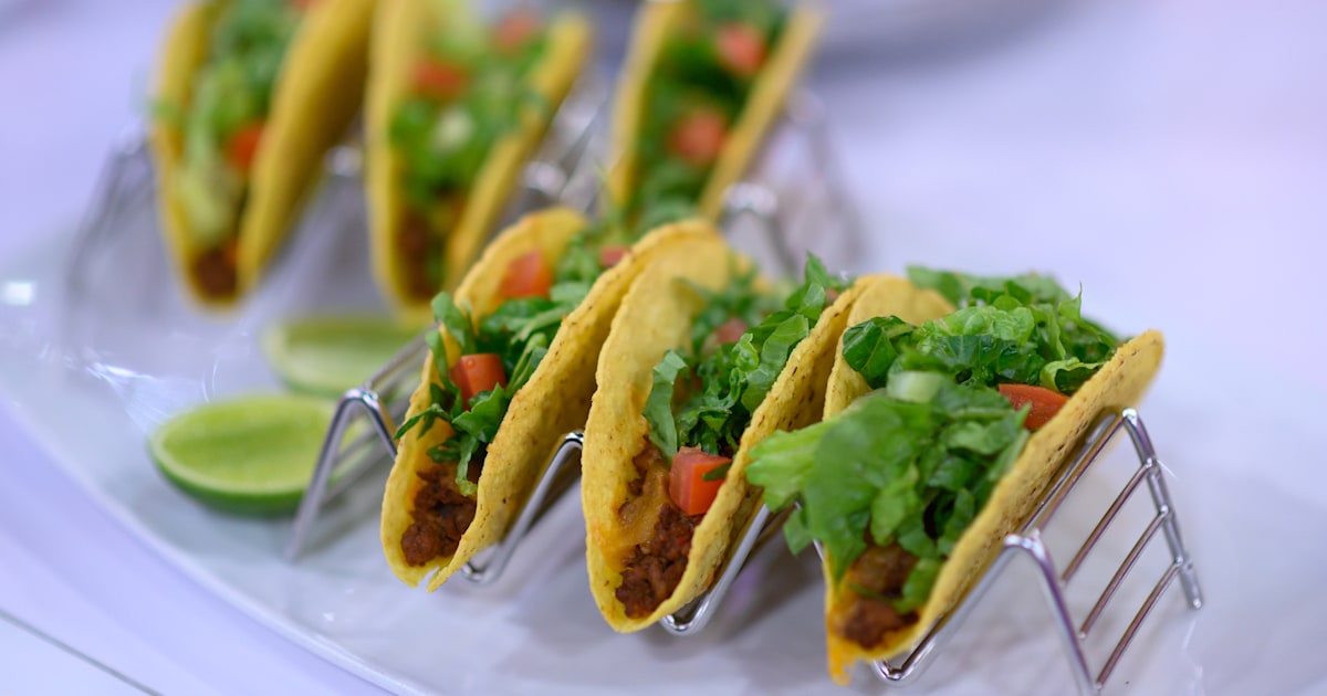 Slow-Cooker Beef Tacos Recipe