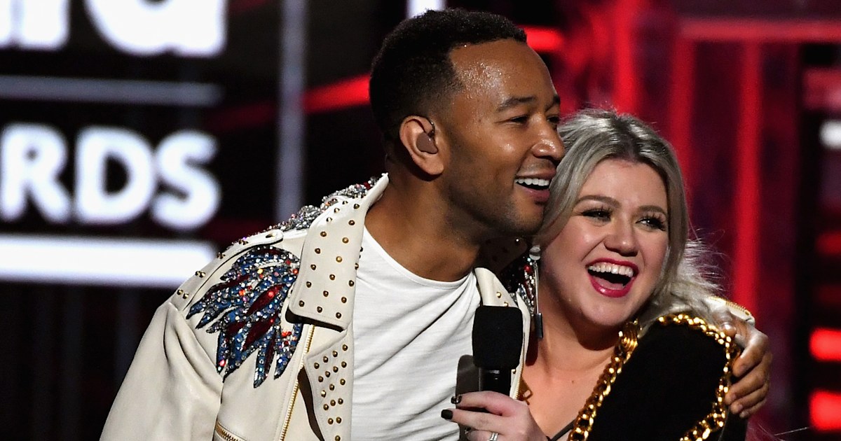 John Legend and Kelly Clarkson record duet of 'Baby, It's Cold Outside