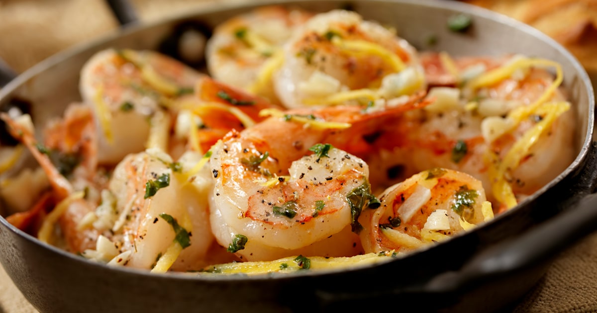 Valerie Bertinelli S Shrimp Scampi Zoodles Recipe