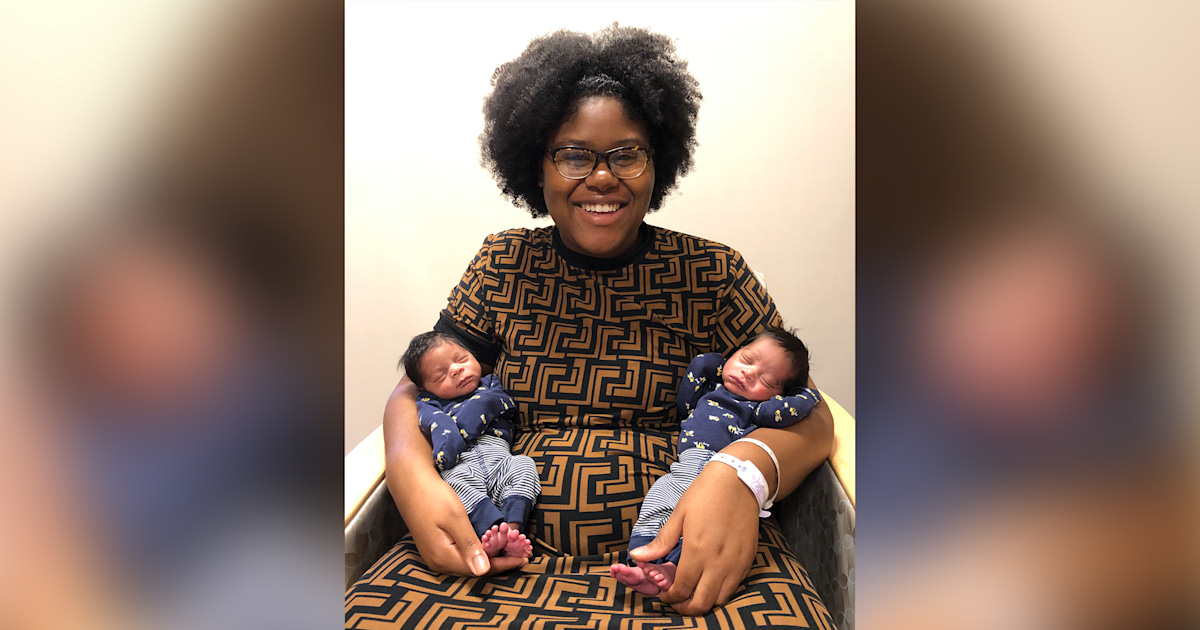 Florida mom gives birth to 2 sets of spontaneous twins in 1 year(01)