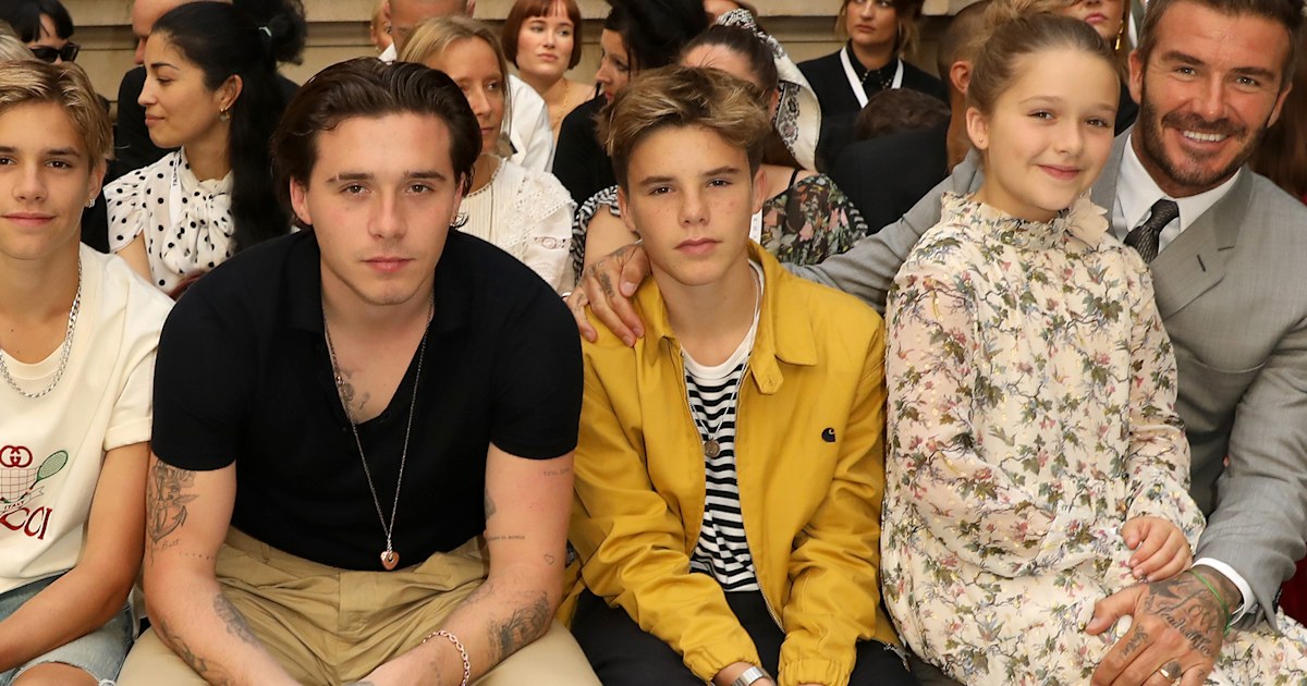 Brooklyn Beckham honors siblings with finger tattoos — see the pic