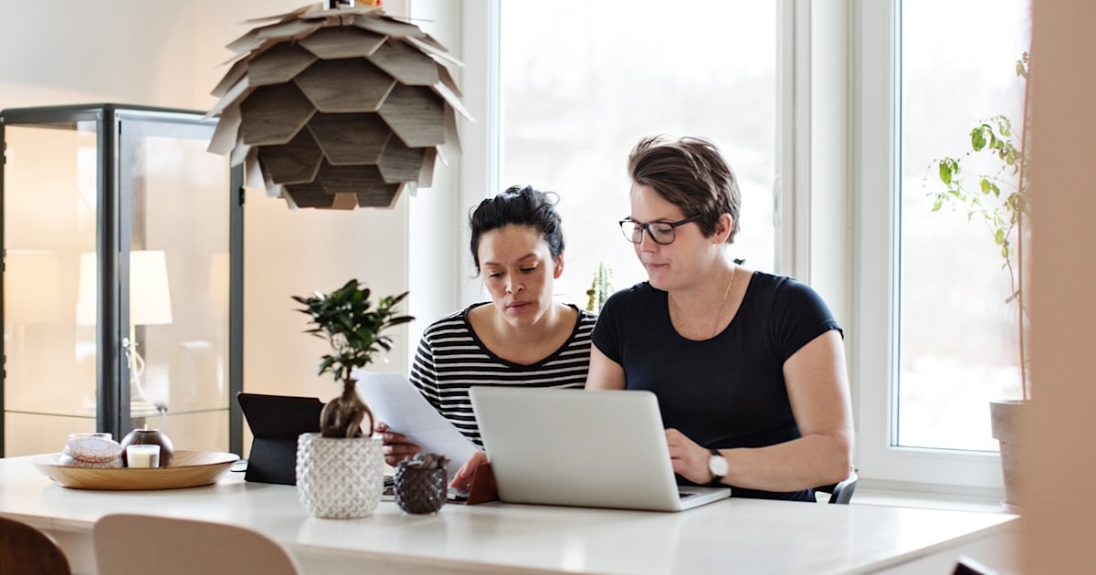 Should You File Your Taxes Now Or Wait Plus 4 Other Money Questions Answered
