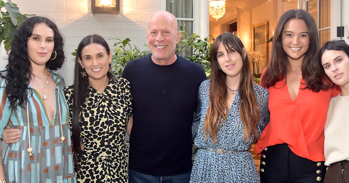 Bruce Willis' daughter Rumer teaches his 6-year-old how to ride a bike