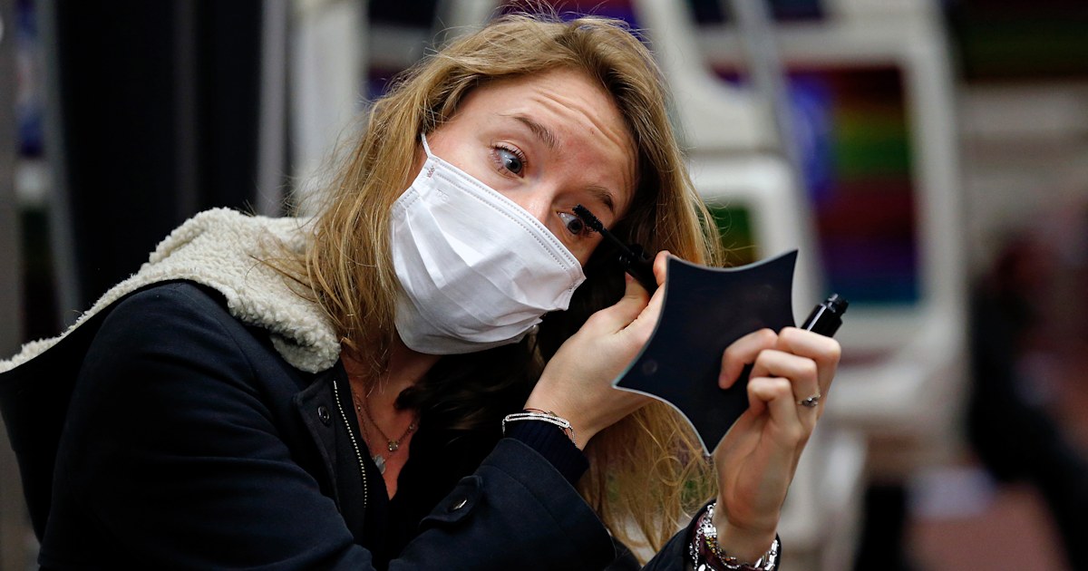 Can coronavirus live on makeup? Here's what experts say