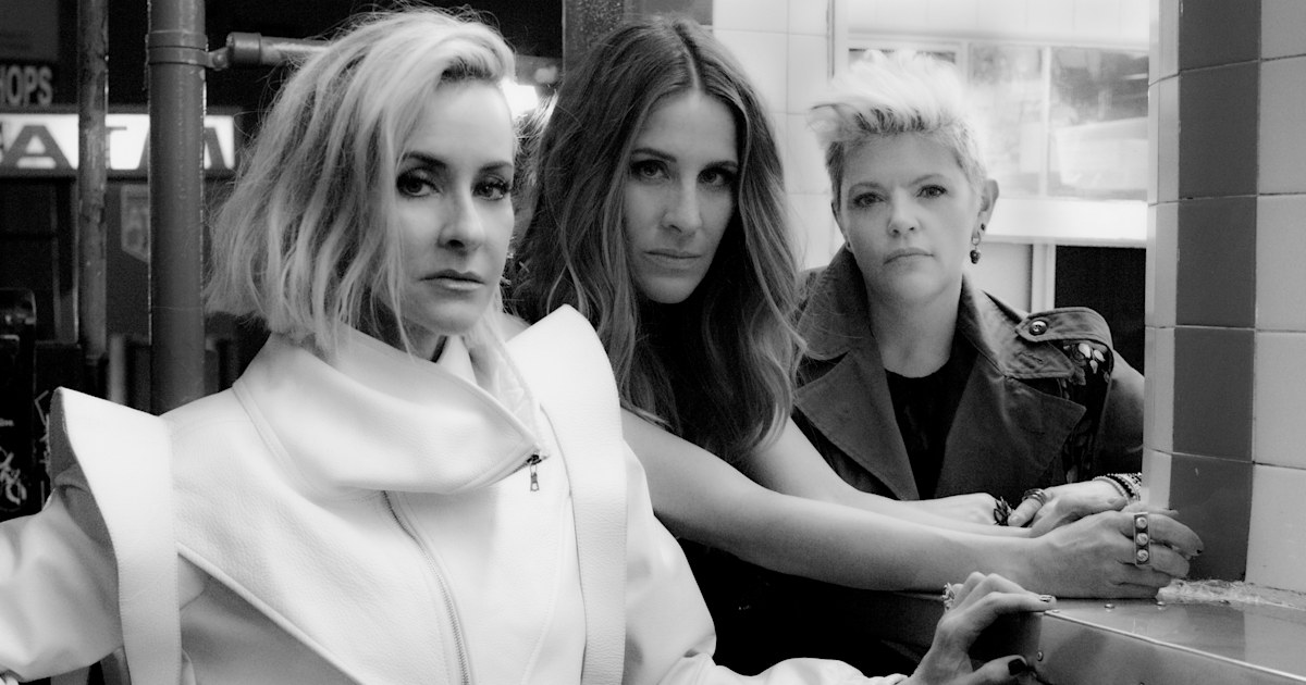 The Dixie Chicks drop 'Dixie' from their name
