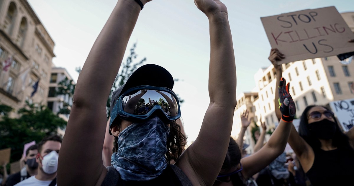 Protest ropa store