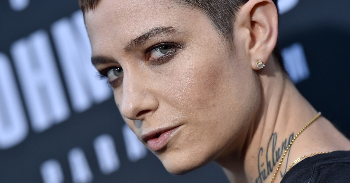 Asia Kate Dillon calls for end acting categories