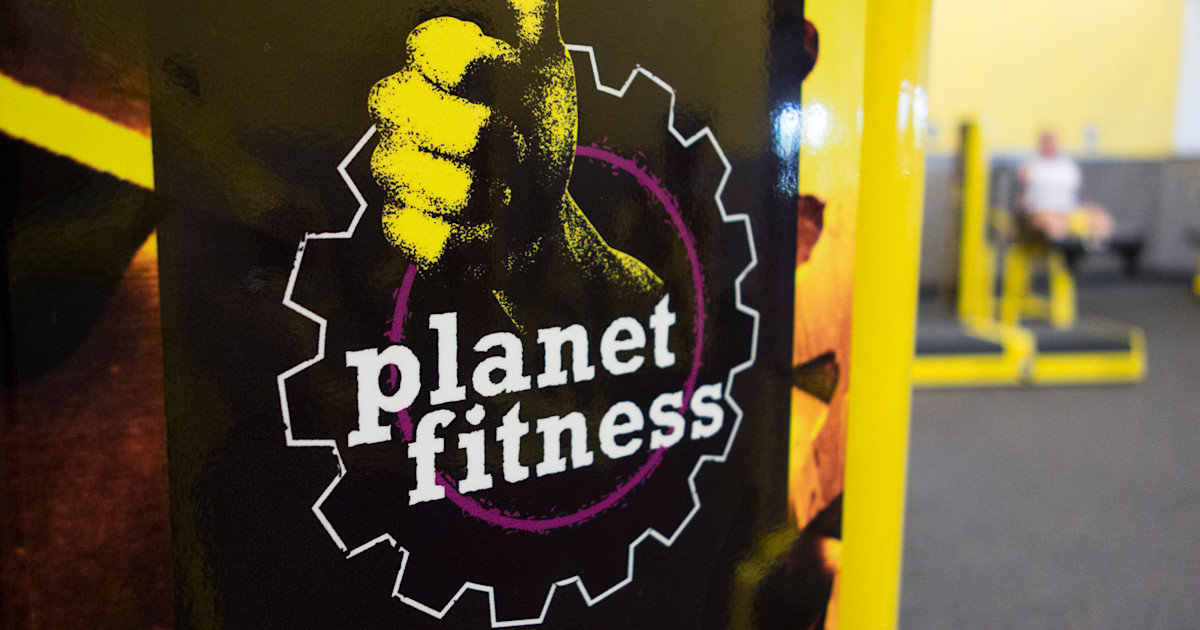 nyc times square planet fitness hero