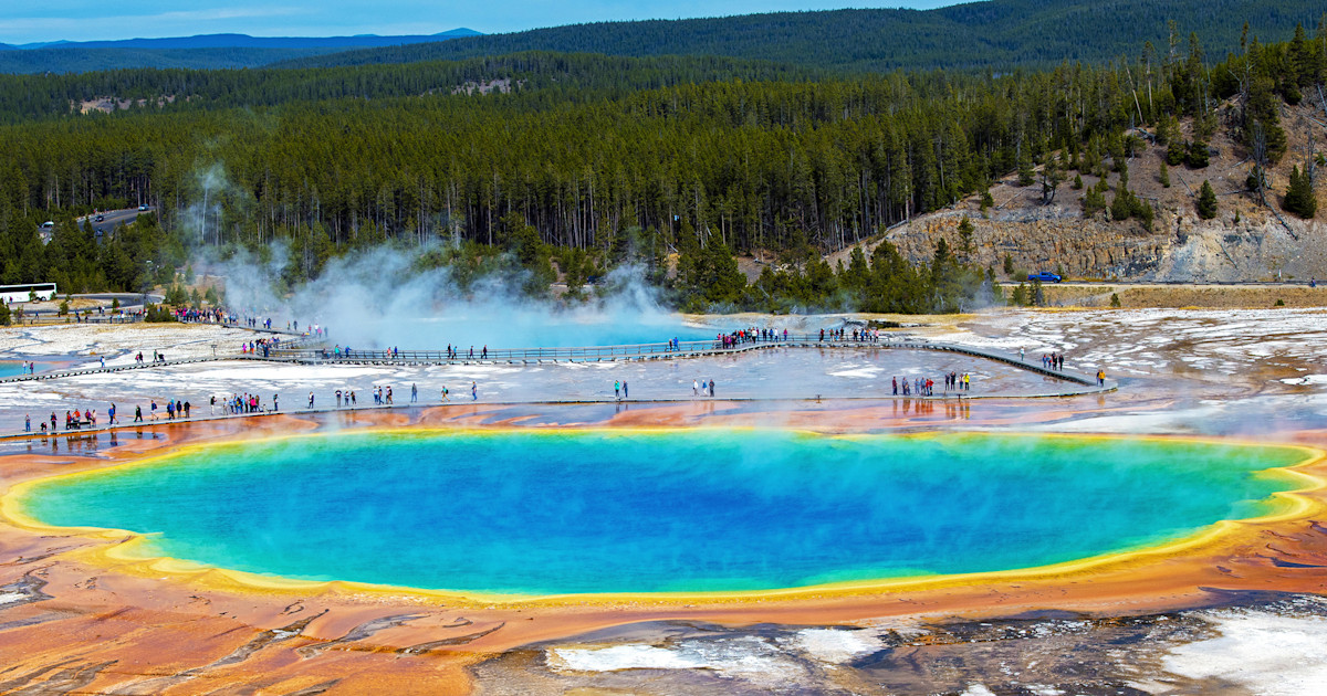3 men banned from Yellowstone for cooking chicken in geyser