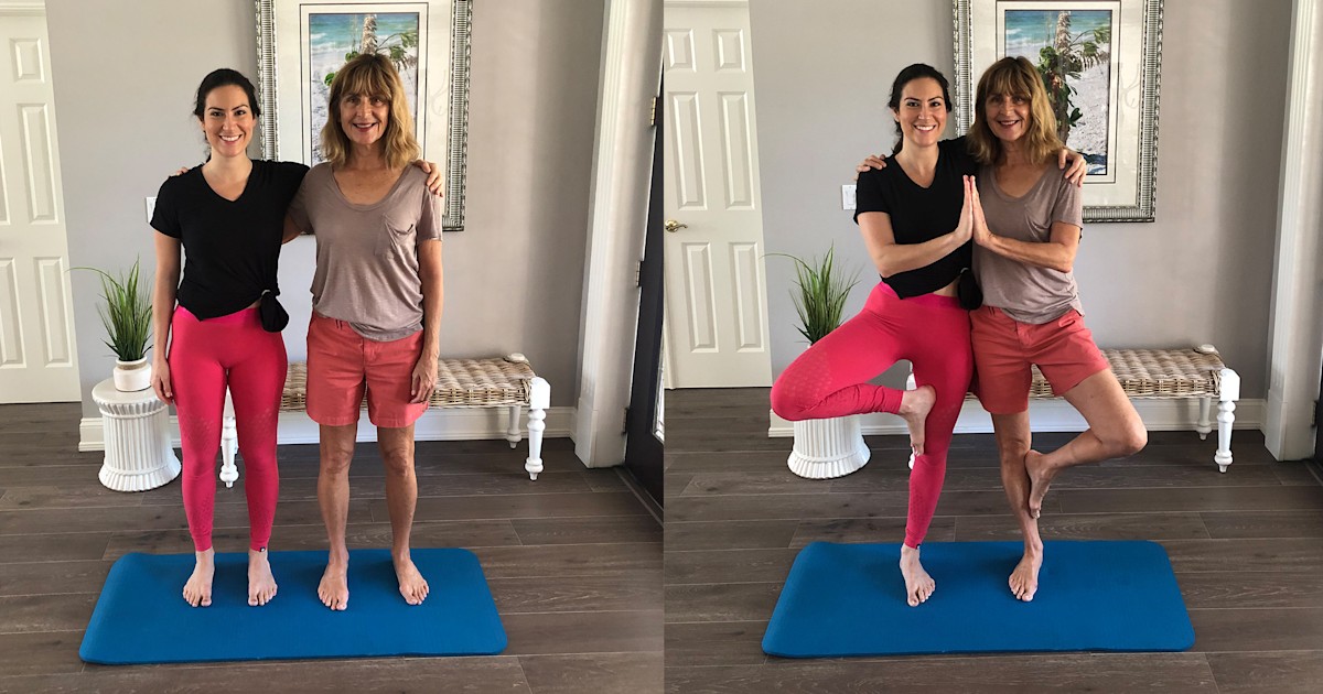 Yoga Poses For 2 To Connect With Your Partner Or BFF
