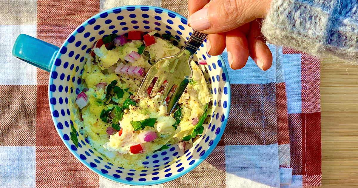 Kitchen Sink Omelet in a Mug Recipe