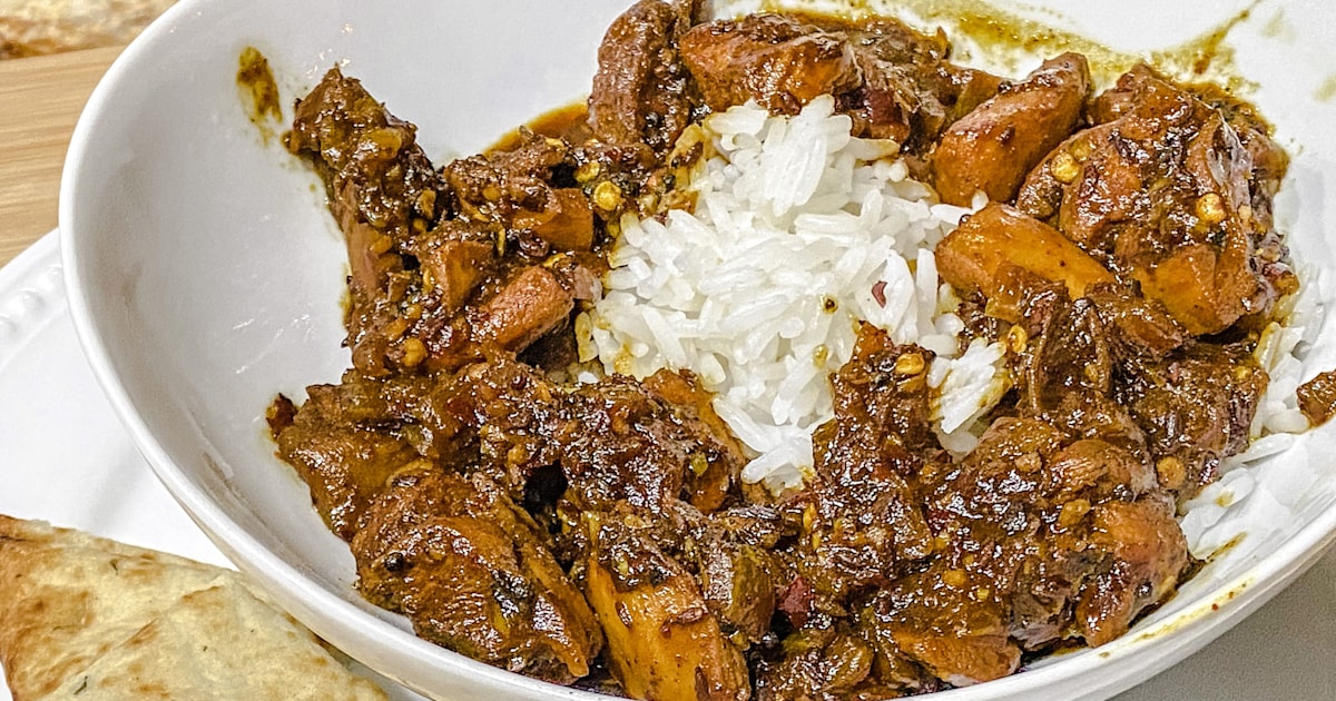 We made a 16th century vindaloo recipe from Reddit — and it was so worth it