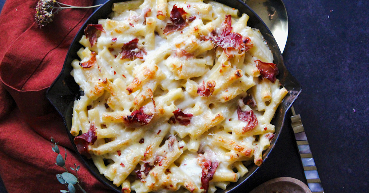 Dueling Dishes Southern Mac And Cheese Vs Cheesy Baked Ziti Free Nude