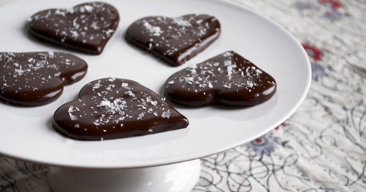 4 recipes that prove Christmas and chocolate are a match made in holiday heaven