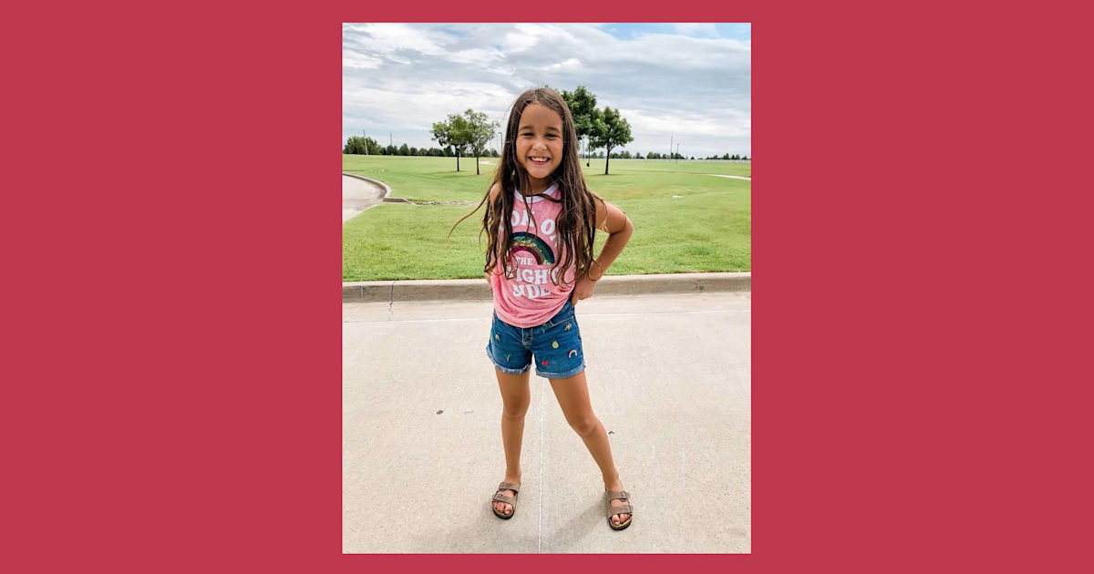 Second grade girl expelled from Christian school over girl crush, mom says