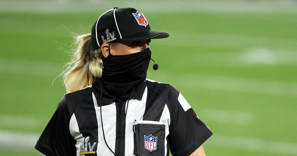 Sarah Thomas, 1st female referee at Super Bowl, inspires fans