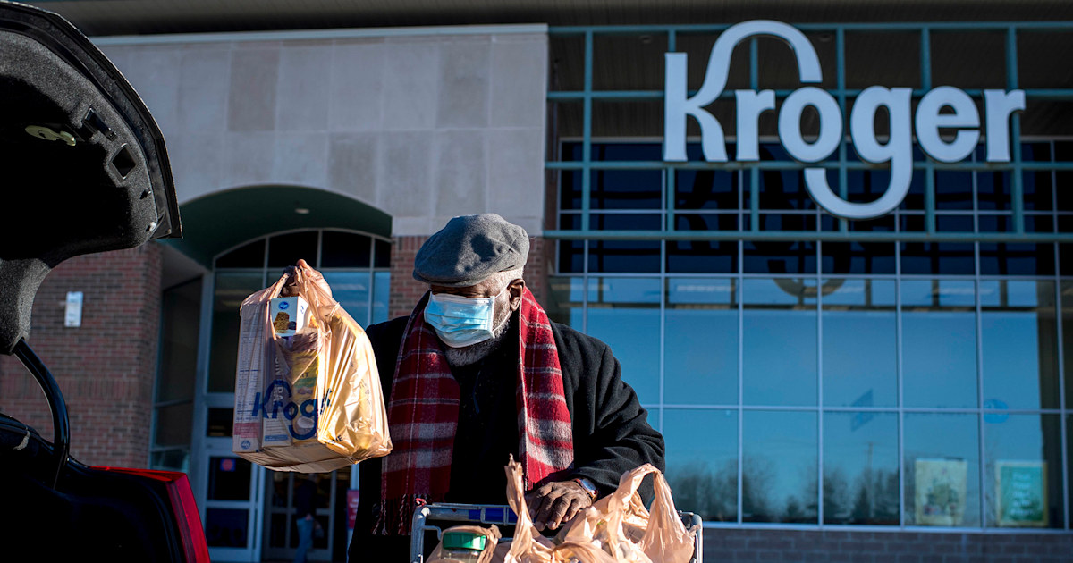 Kroger will continue to require masks in Texas and Mississippi stores