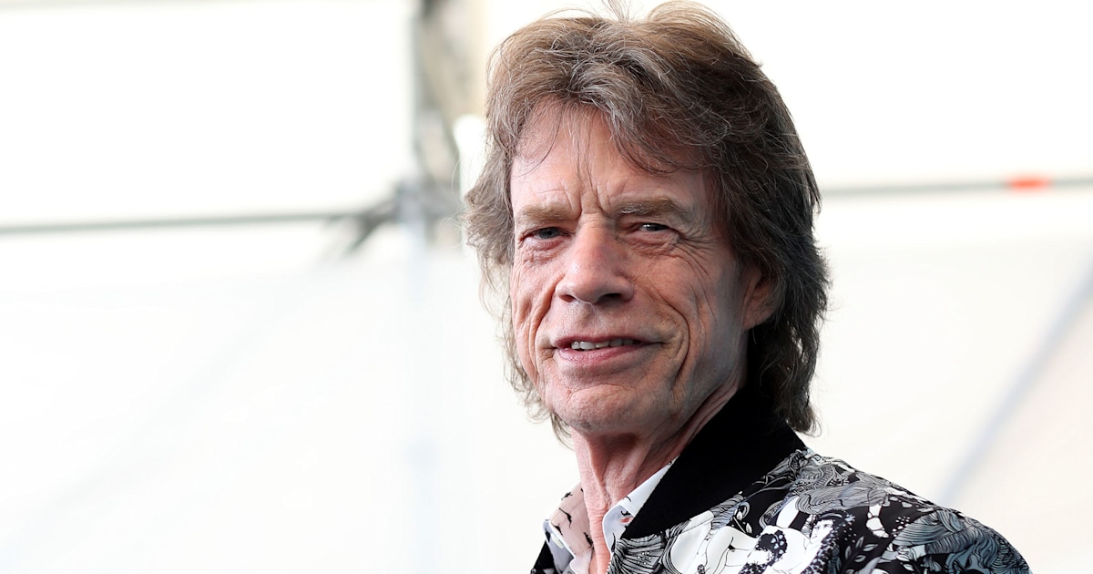Mick Jagger goes unnoticed at N.C. bar on night before Rolling Stones