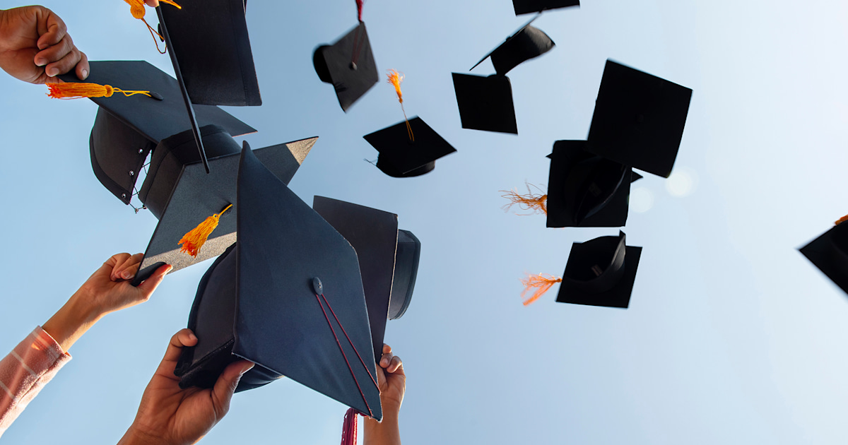 6 food freebies and discounts for 2021 graduates