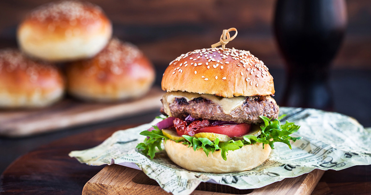 Labor Day Food Deals 2021 Free And Discounted Items TODAY labor-day-food-deals-2021-free-and-discounted-items-today