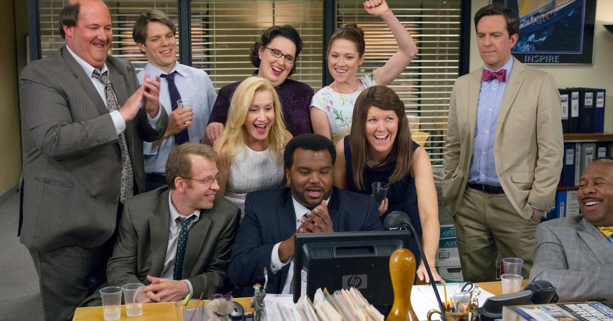  The Office Stars Reunite At A Party For Spinoff The Paper 