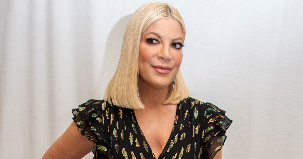 Tori Spelling responds to rumors her new look is result of plastic surgery