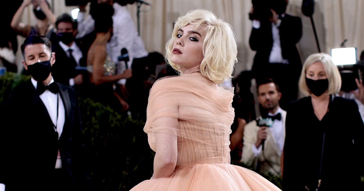 billie eilish princess dress Billie Eilish leans into old Hollywood look in princess gown at Met Gala