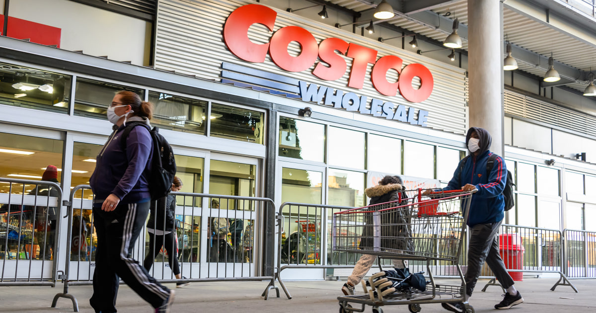 Costco raising minimum wage to 17 an hour this year