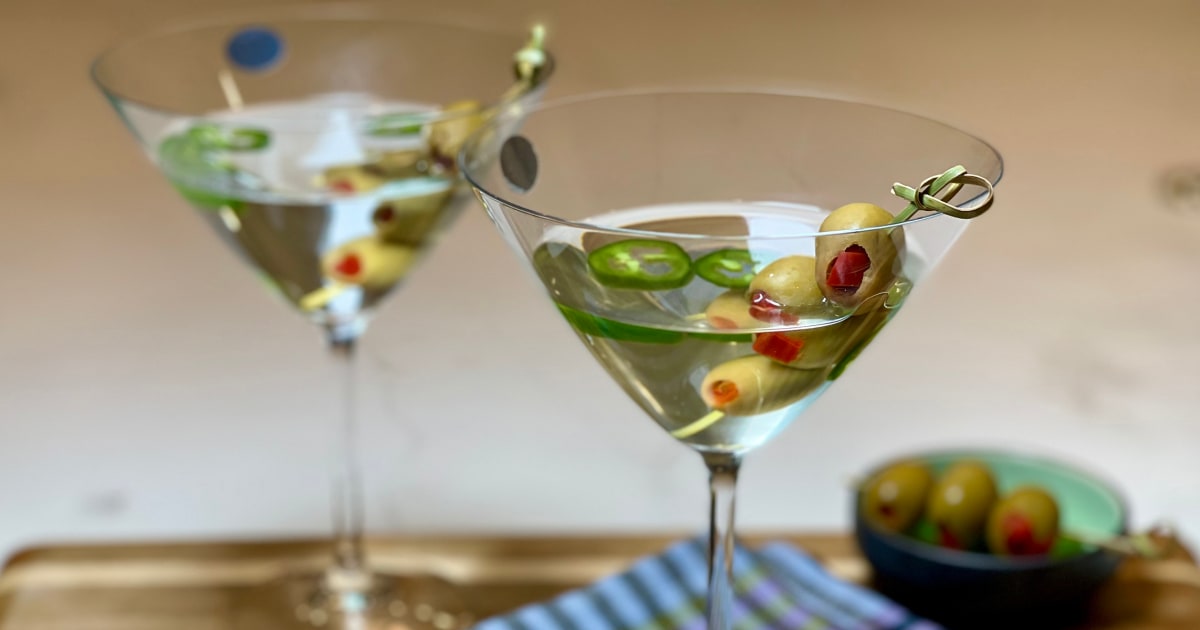 Joy Bauer's DoubleDirty Martini with Jalapeños Recipe