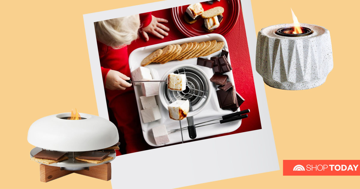  Nostalgia Tabletop Indoor Electric S'mores Maker