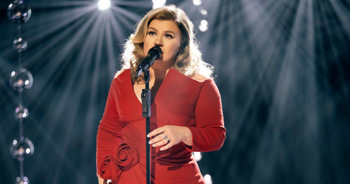 Kelly Clarkson Christmas special to air Wednesday night on NBC