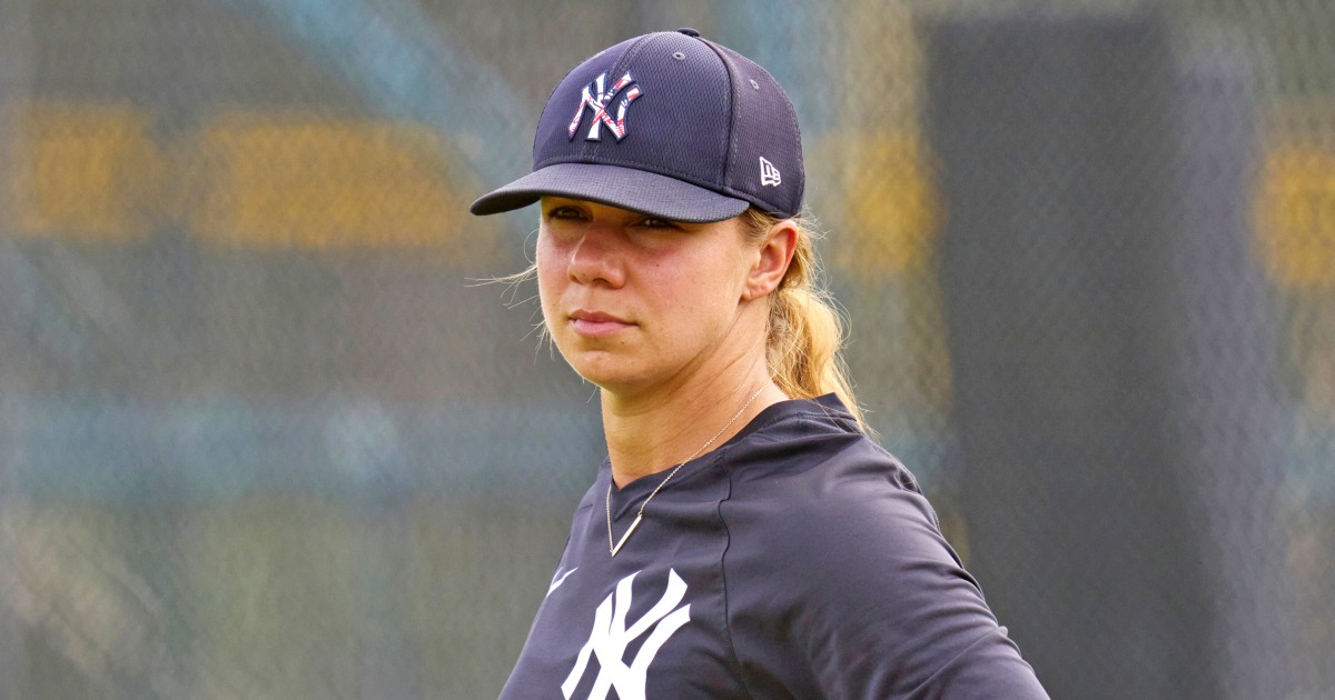 Rachel Balkovec, Baseball's First Female Minor League Manager, Hit