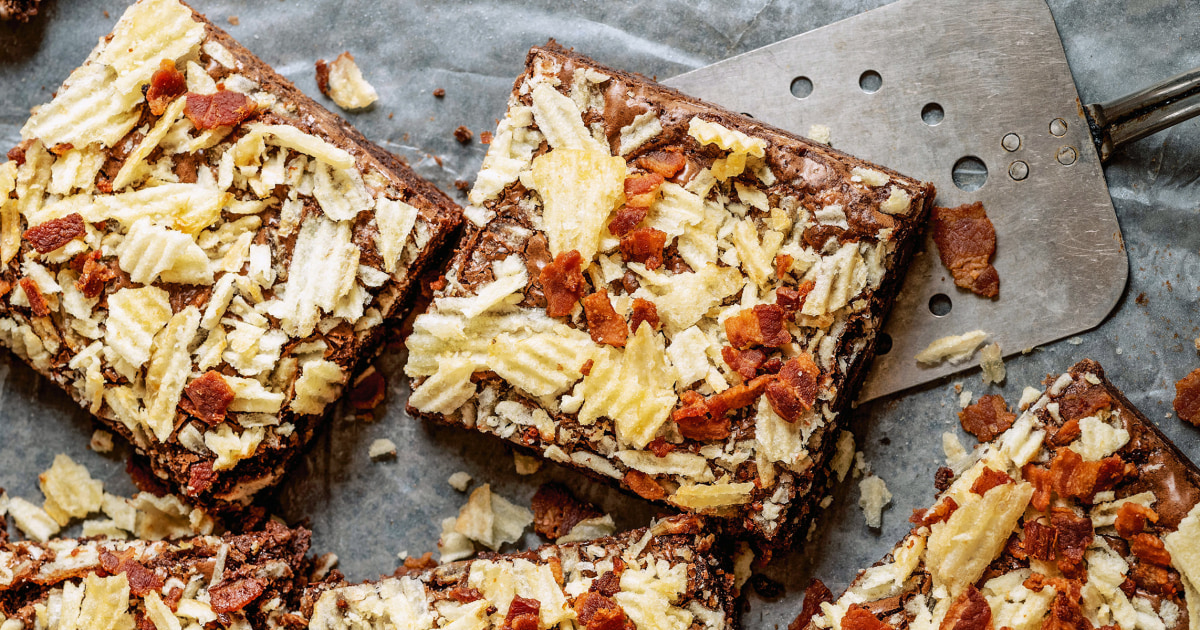 Trisha Yearwood's Potato Chip and Bacon Brownies Recipe
