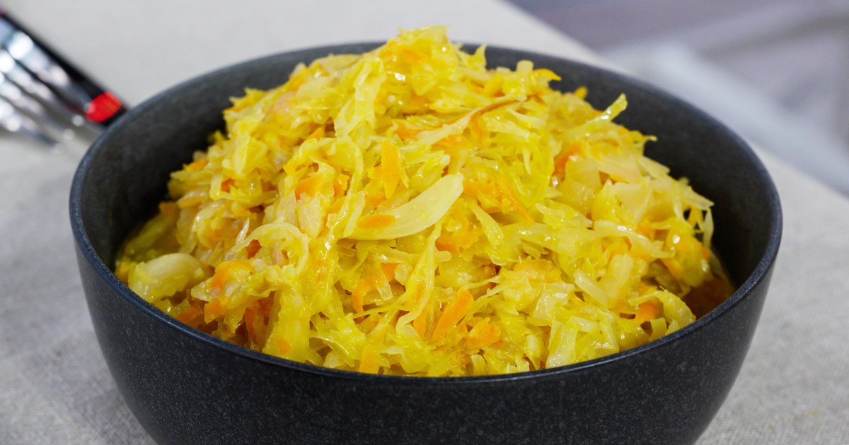 Braised Cabbage and Carrots Recipe