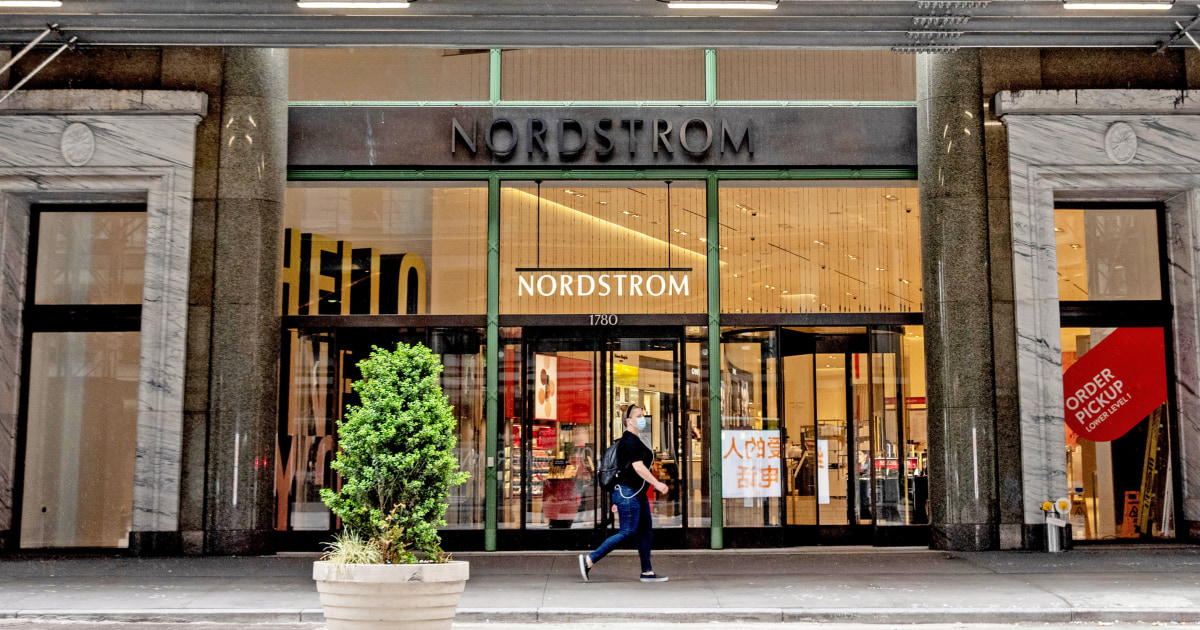 43 Nordstrom Anniversary Sale 2022 deals to shop from Levi's, Olaplex and  more