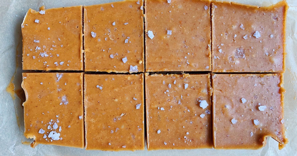 Make peanut butter fudge in the freezer with just 4 ingredients