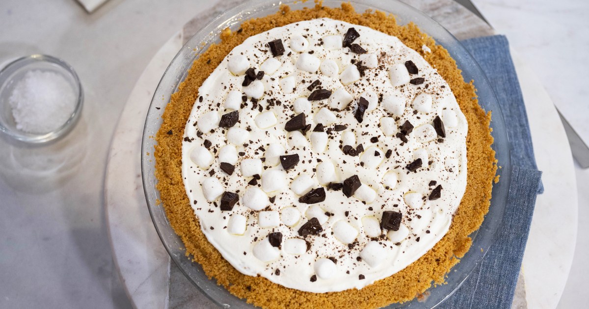S'mores get a chilly makeover in this no-bake frozen pie