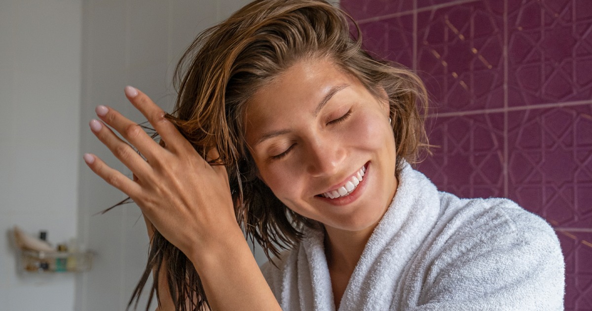 Hair Oiling - The Indian Secret For Silky, Healthy, Vibrant Hair