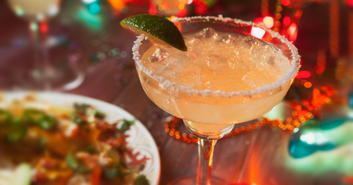 15 Best Cinco de Mayo Drink Recipes Including Margaritas 15 Best Cinco de Mayo Drink Recipes Including Margaritas