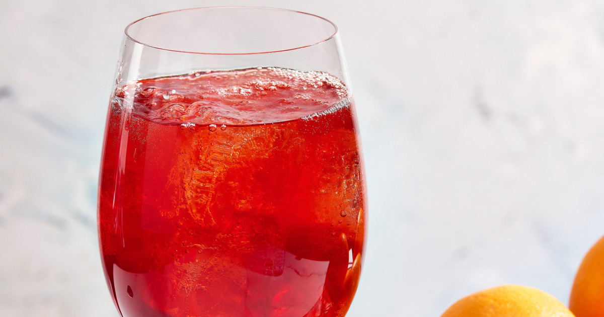 Al Roker's Blood Orange Aperol Spritz