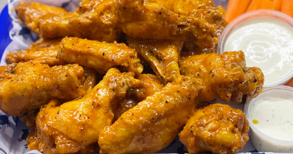 Baked Barbecue Buffalo Wings