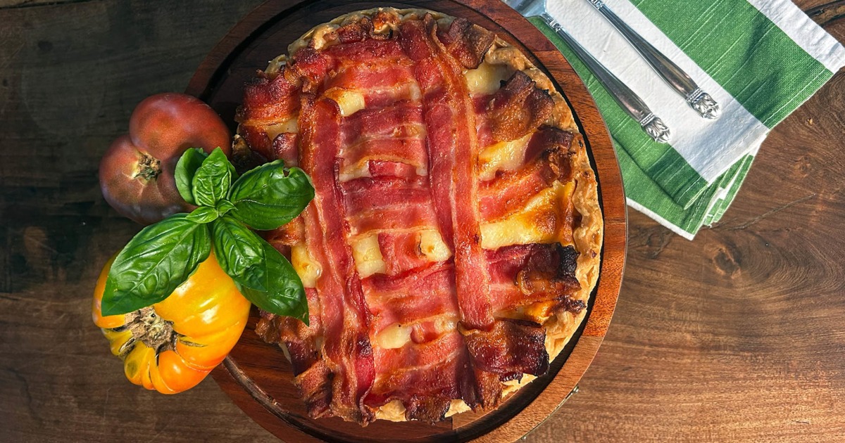 Summer Tomatoes Are the Star of This Bacon-Topped Pie